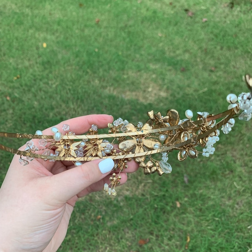 Rhinestone & Pearl Flower Crown - Picture 15 of 15